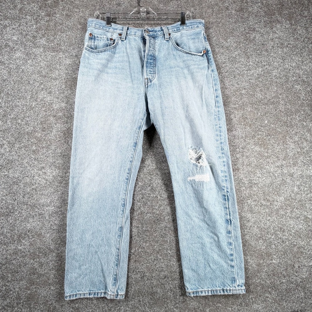 Levi's 501‎ Cropped Jeans Womens 31x32 Blue Denim Cotton High Rise Distressed